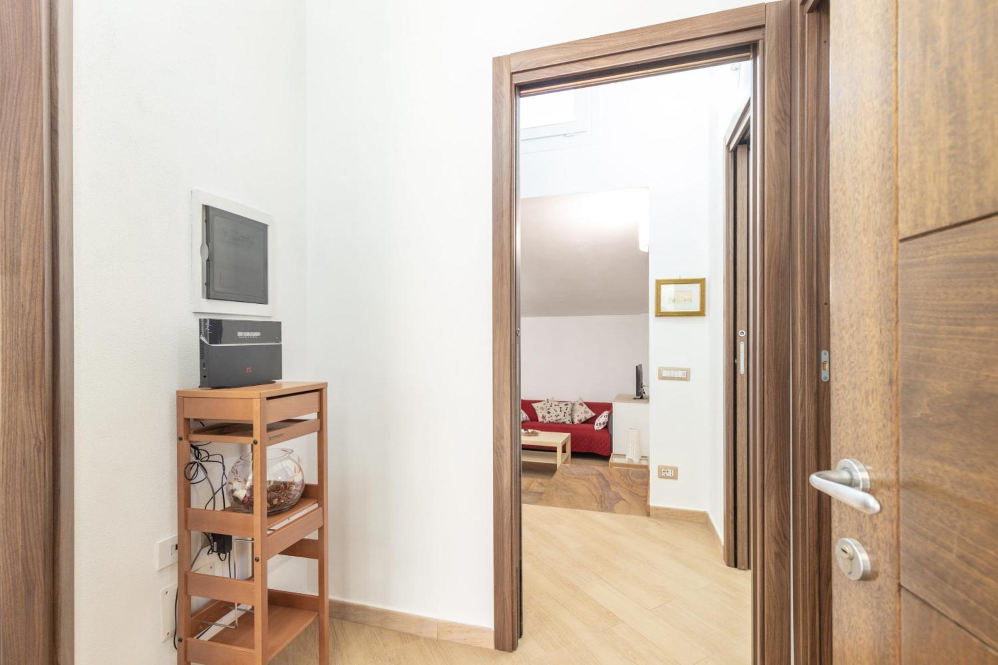Mansarda Moro Apartment เบาเนย์ ภายนอก รูปภาพ